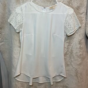 Micheal Kors white short sleeve blouse